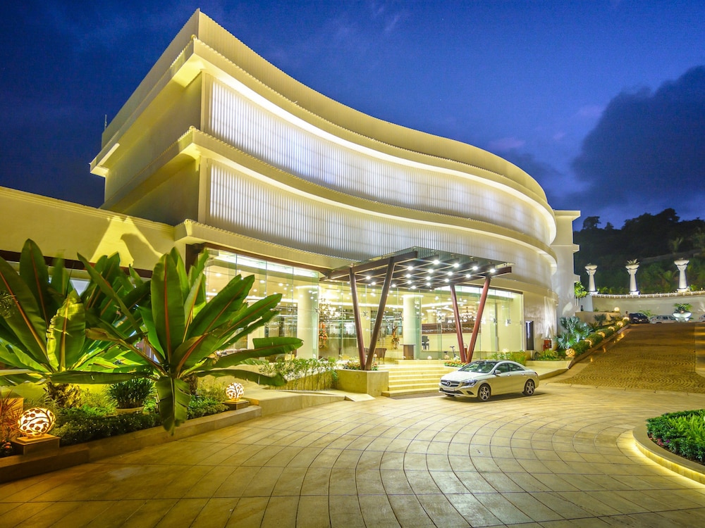 Park Regis Goa 6/69