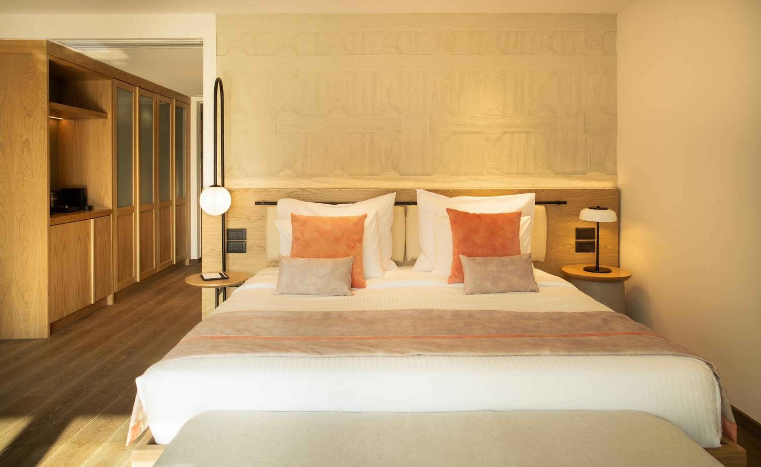 Suite, King Bed, Sea View, Sofa