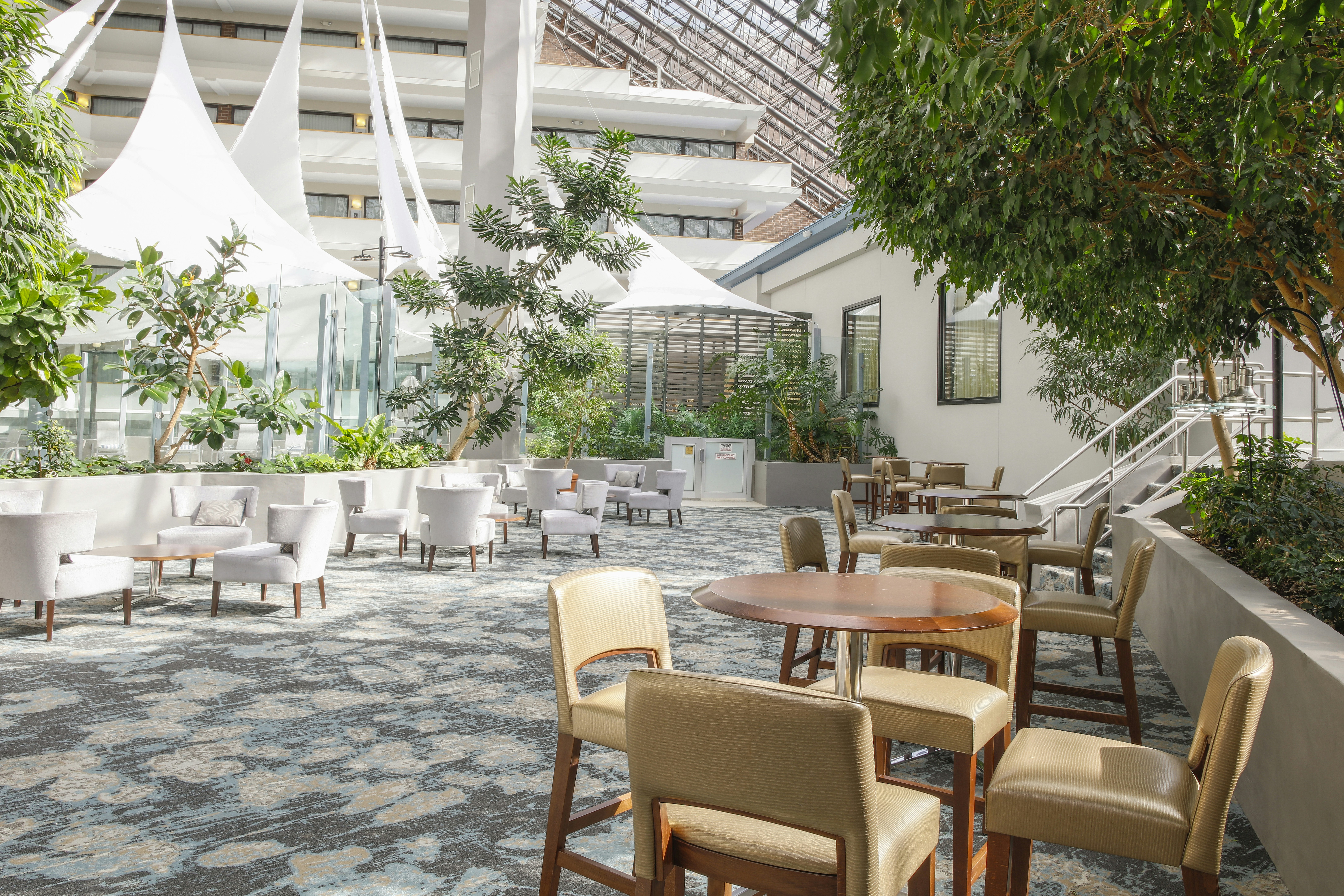Doubletree By Hilton Hotel Rochester 49/80