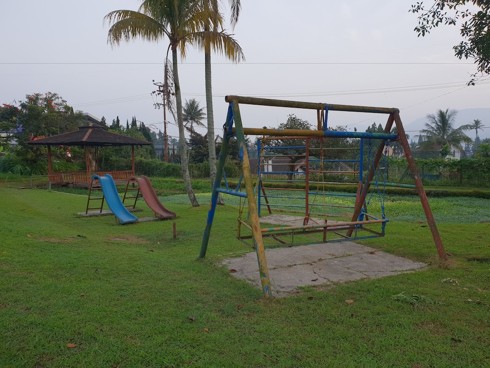 Cisarua Indah Cottage 12/42