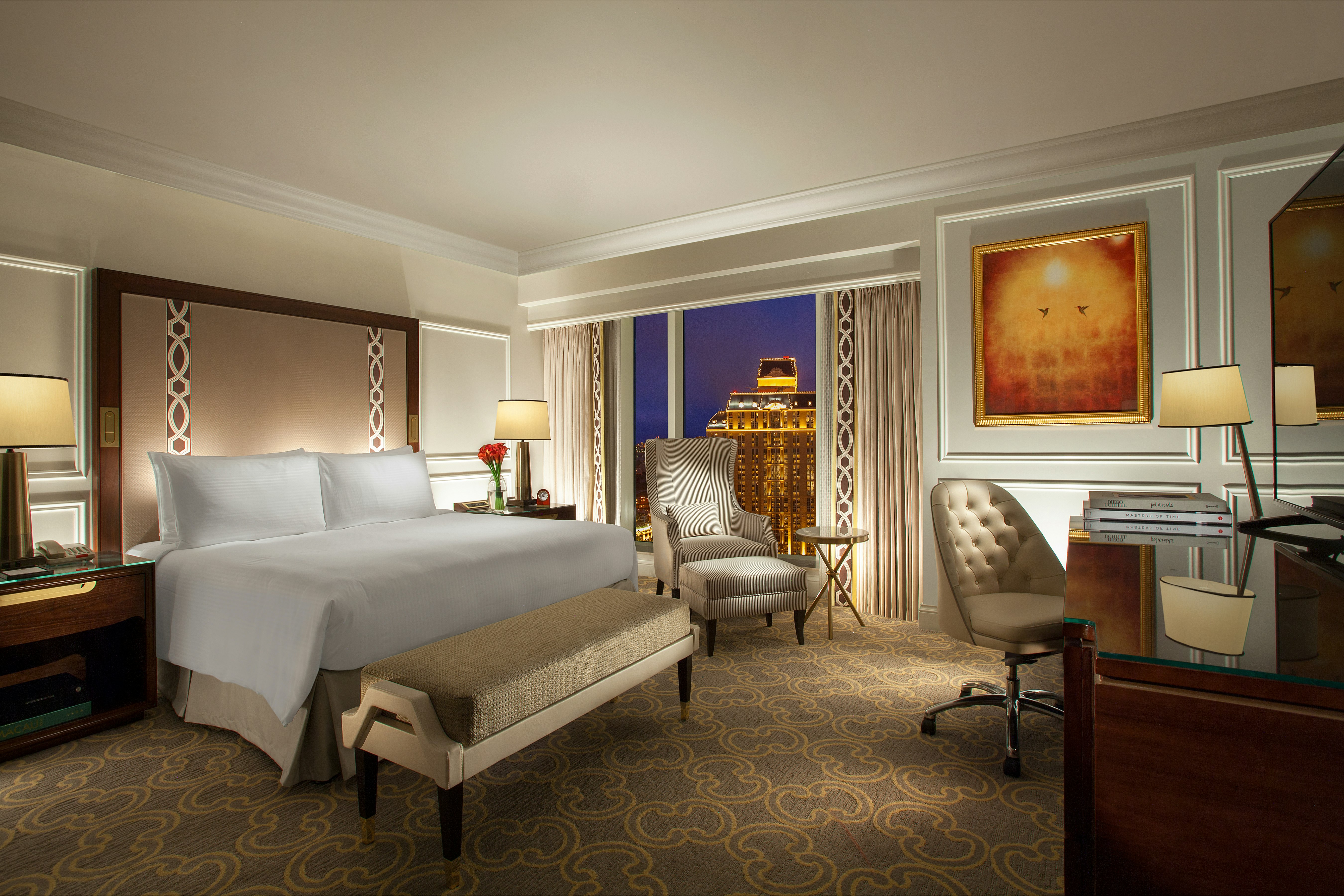 Rialto, Deluxe, Suite, King Bed