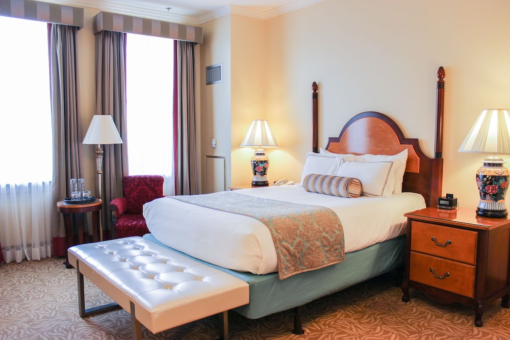 Hotel Providence Trademark Collection By Wyndham 24/65