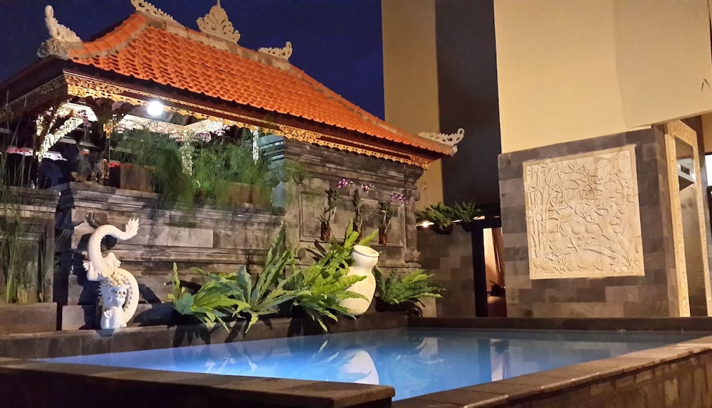 Suardana Inn's 7/46