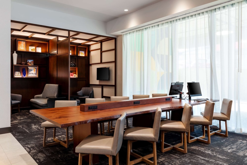 Hyatt Place Atlanta Centennial Park 29/31