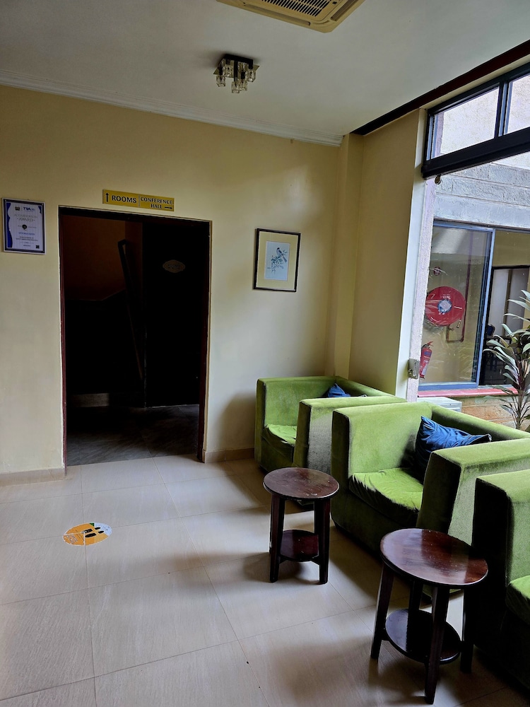 Vittoria Suites 36/50