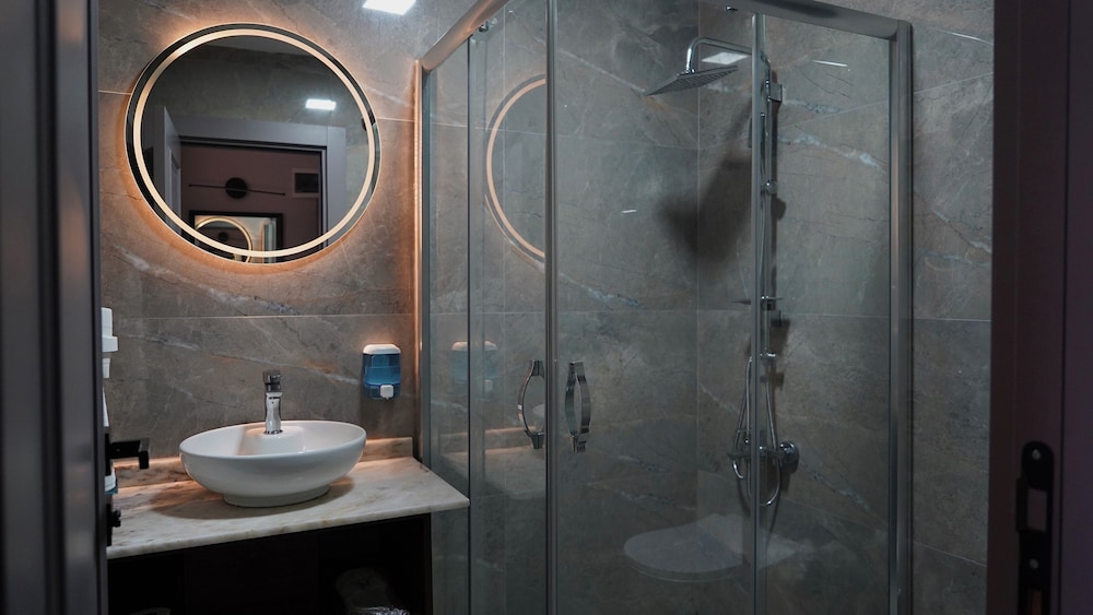 AKTAS HOTEL 40/45