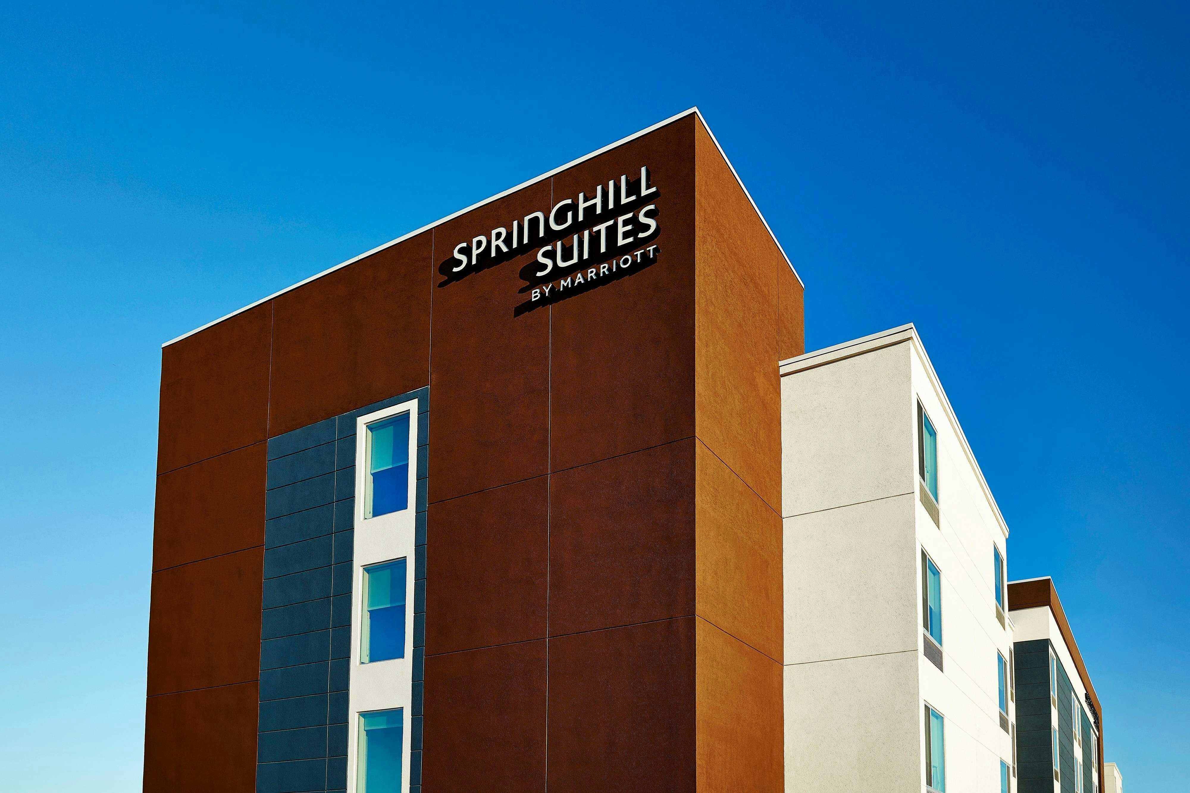 Springhill Suites Springfield North 2/39