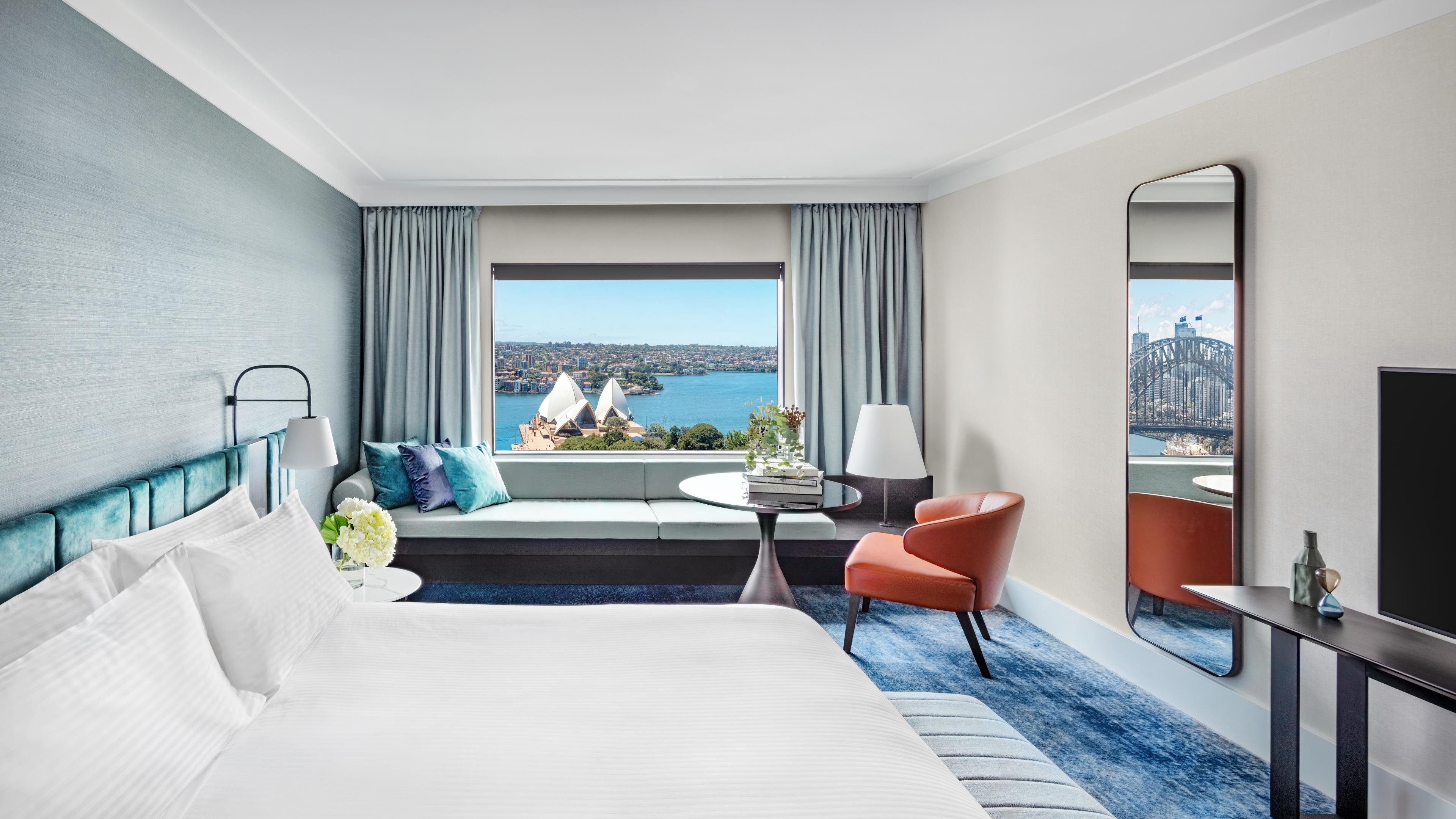 Classic, King Bed, Opera House View, Club Lounge Access