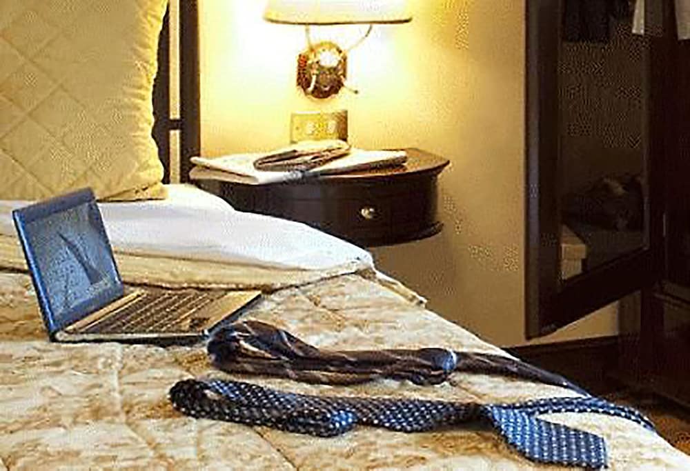 Hamlet Bed and Breakfast 56/66