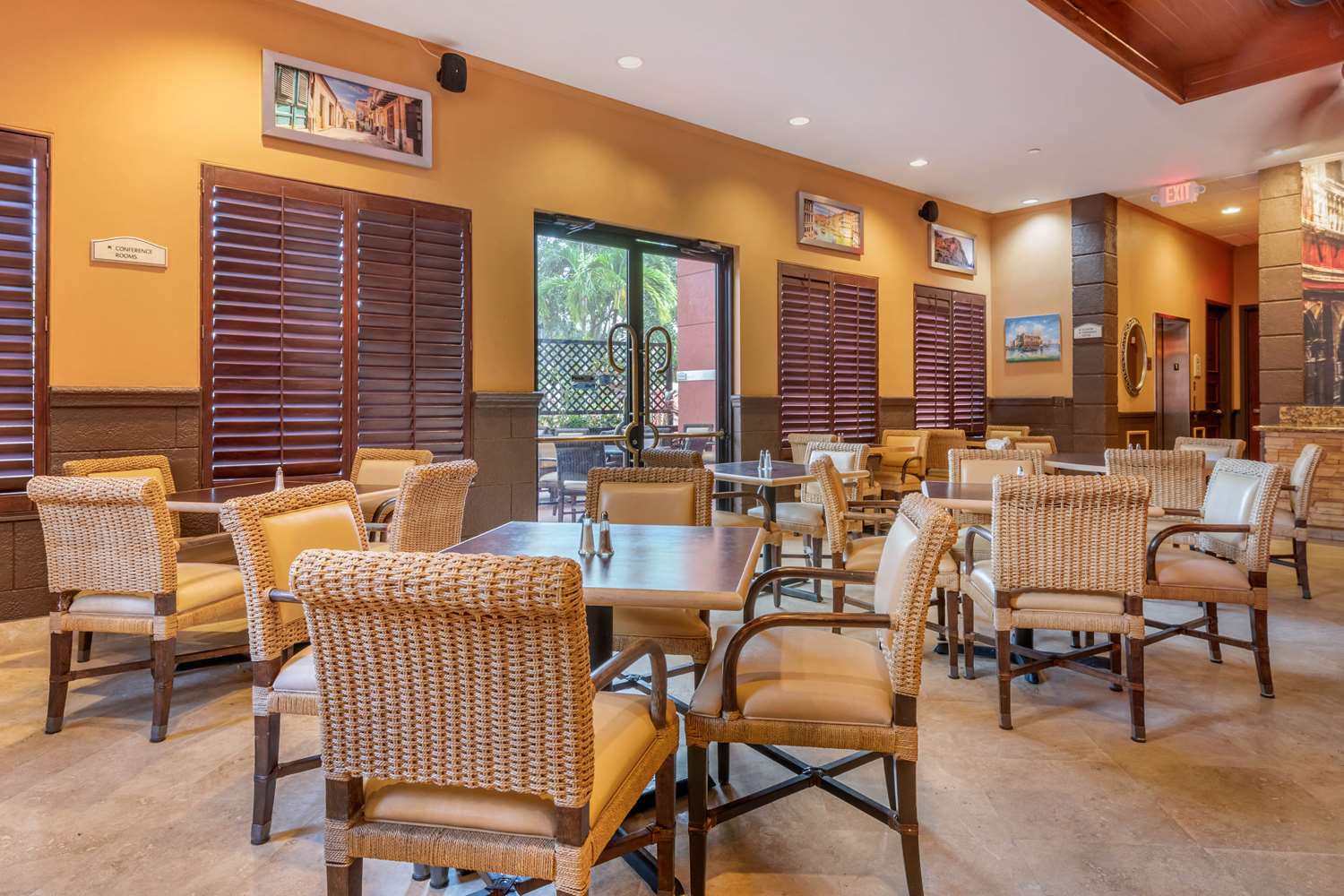 Best Western Plus Palm Beach Gardens Hotel & Suites and Conference Ct 8/13