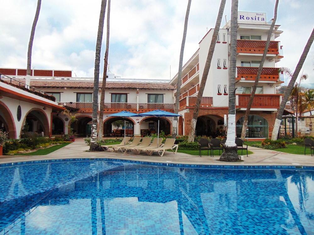 Rosita in PUERTO VALLARTA