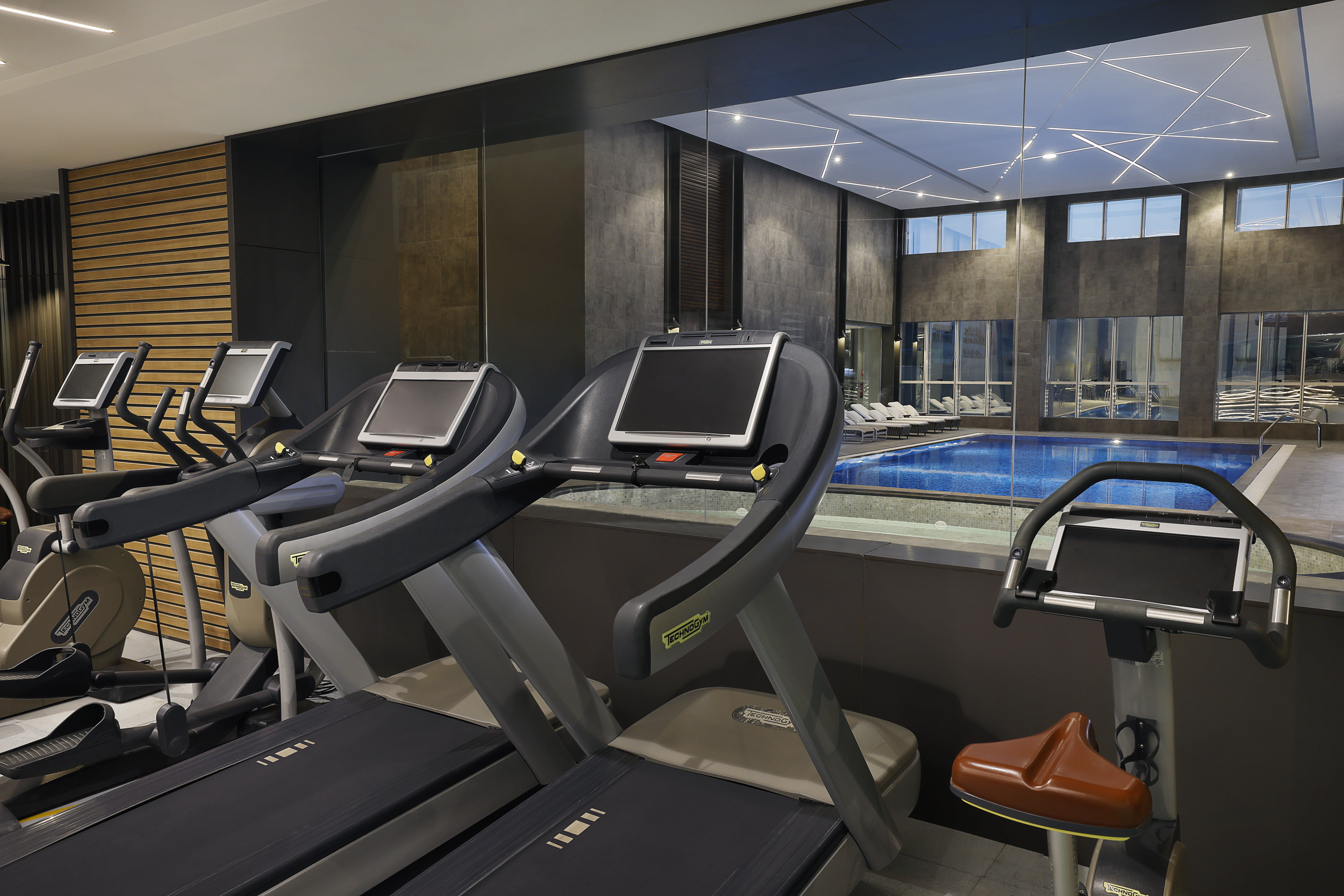 فندق وأجنحة هوليداي إن الخبر(Holiday Inn and Suites Al Khobar) 18/47