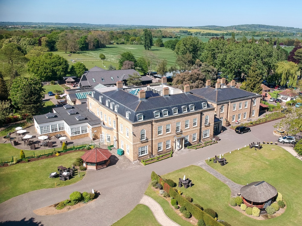Orsett Hall Hotel 2/46
