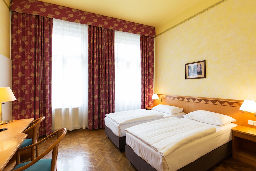 Hotel Post 23/56