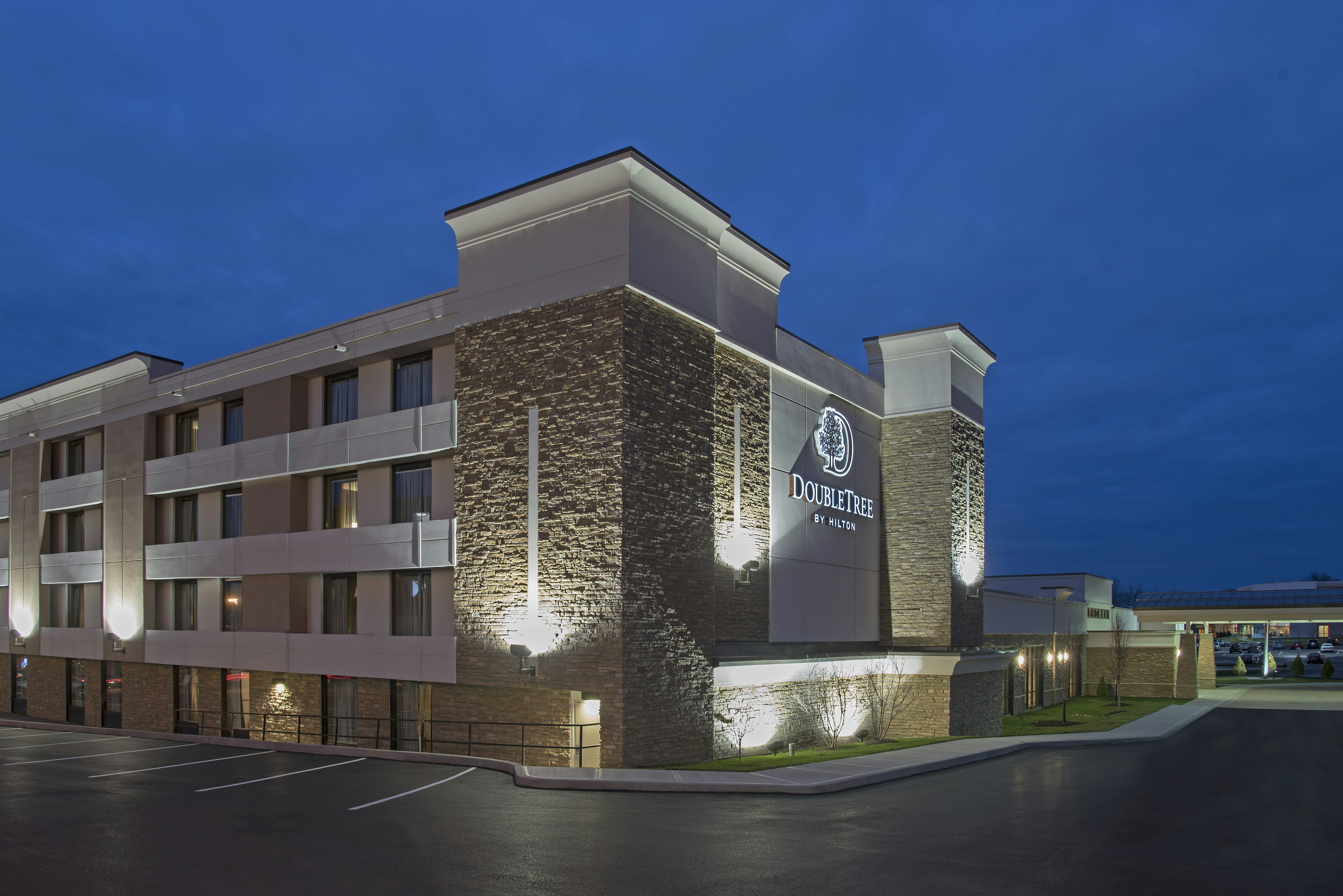 DoubleTree by Hilton Hotel Schenectady 2/51