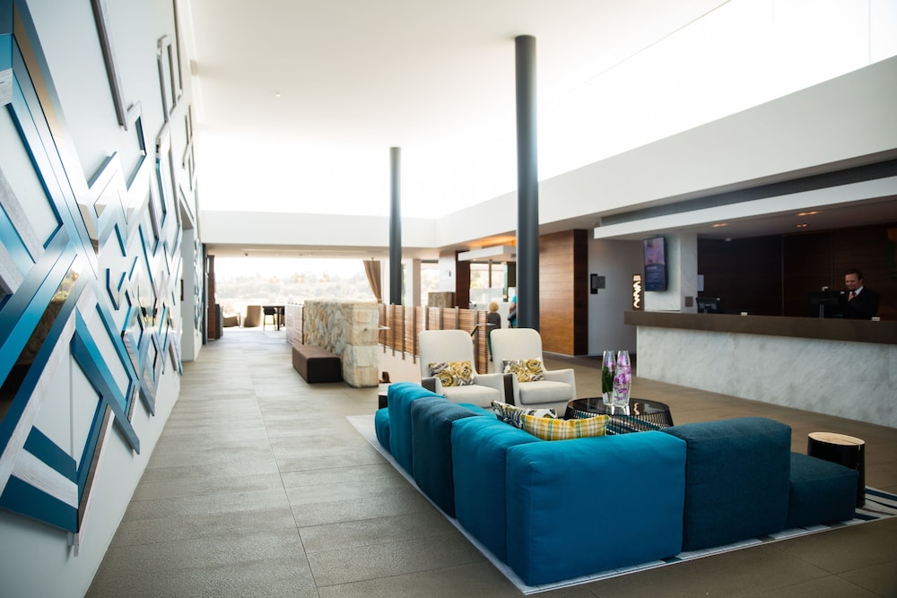 Pullman Magenta Shores Resort 52/82