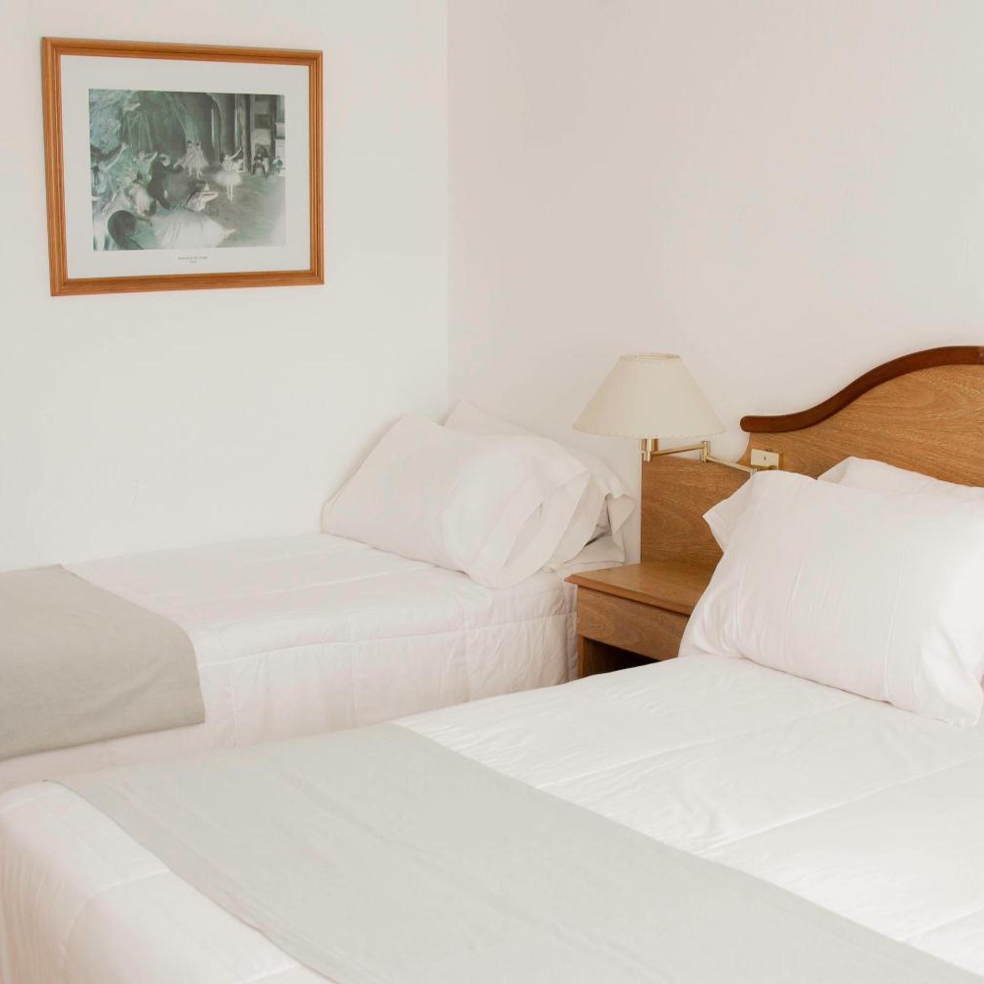 Hotel Pinamar Soleado 18/40
