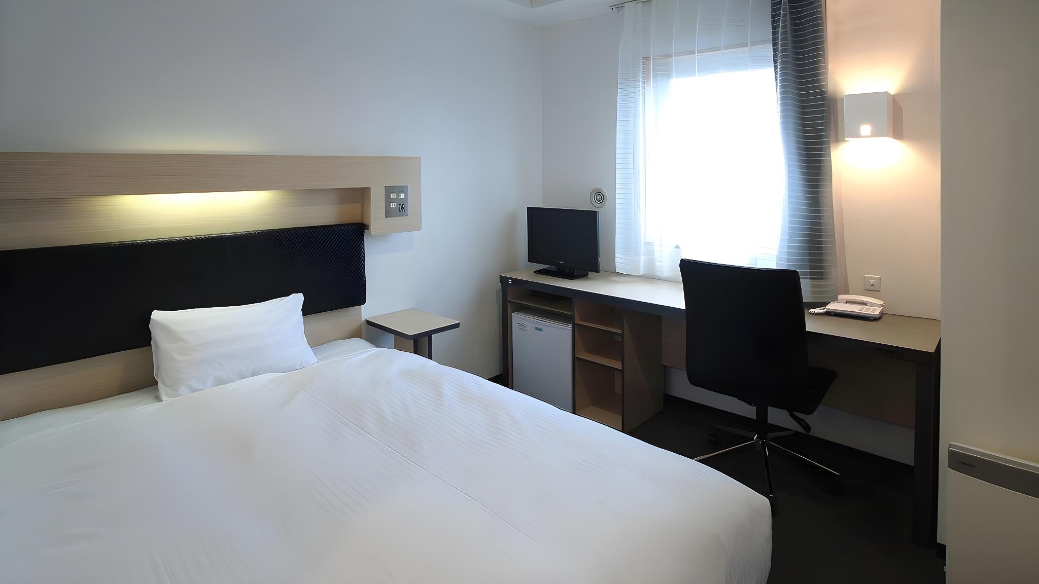 Room, Single, Double Bed, Smoking