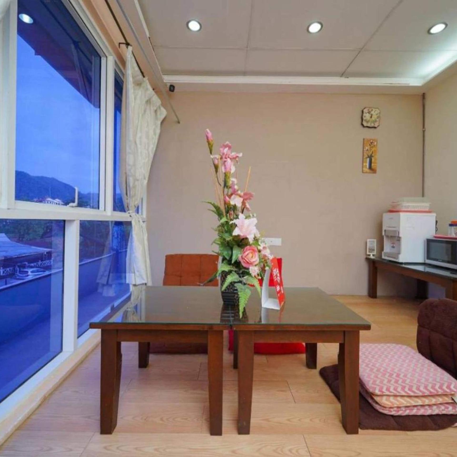 Hotel O J Stay Guesthouse 16/20