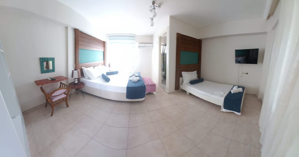 Hotel Antonio 12/40