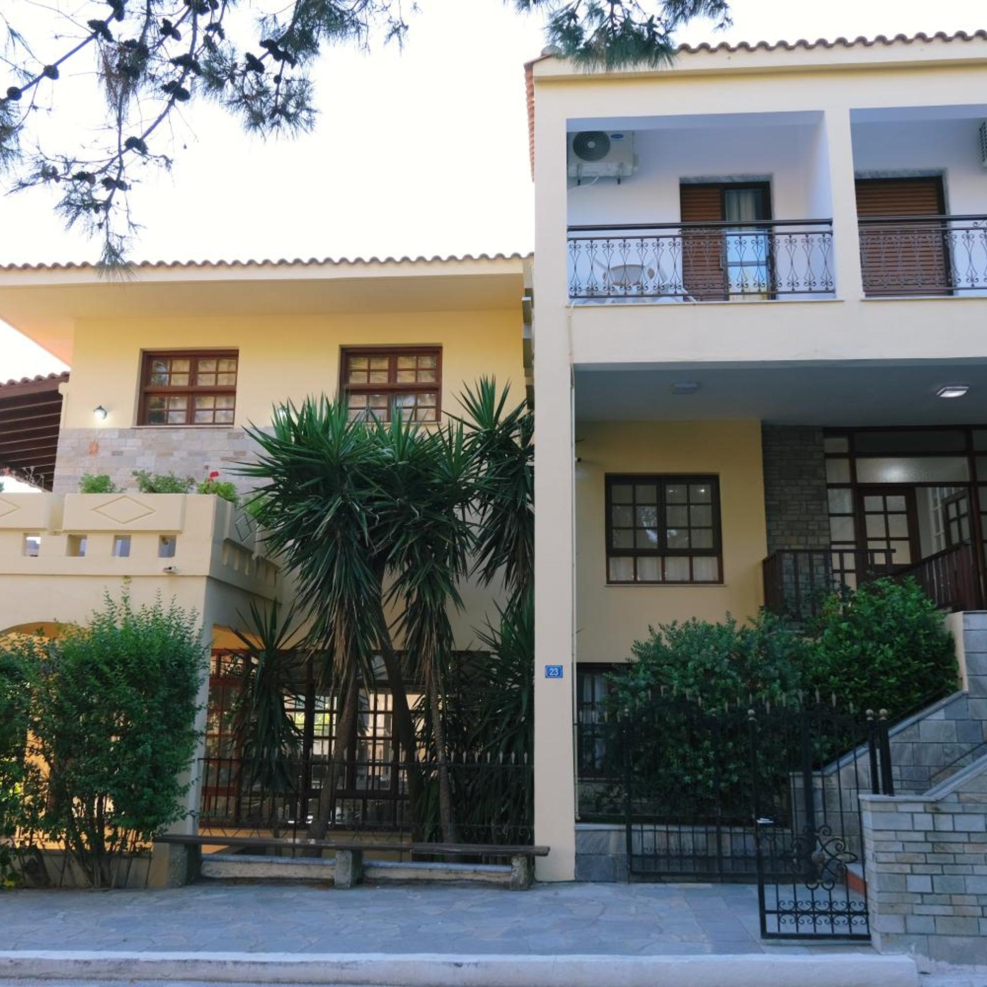 Ifestos Hotel 3/55