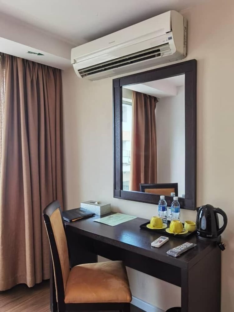 2 Inn 1 Boutique Hotel &amp; Spa 29/38