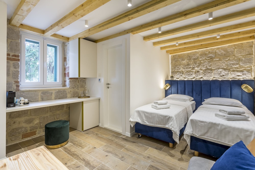 Luxury Rooms Miara In City Centre 11/38
