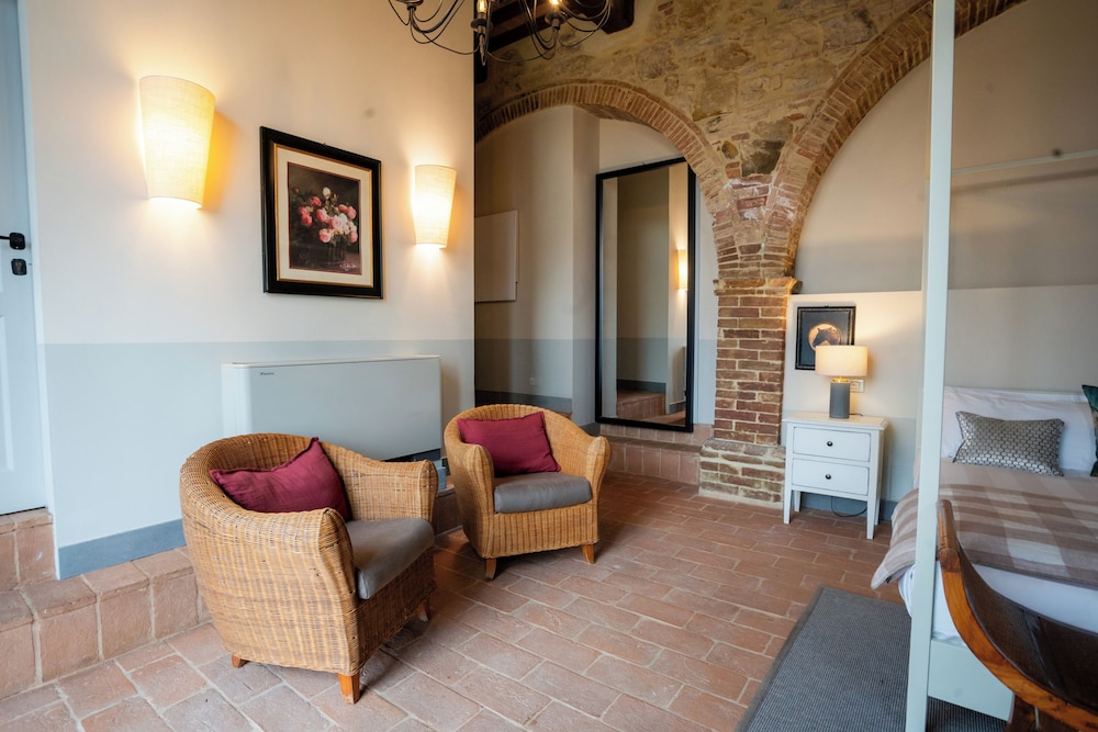 Tenuta Sant'ilario 29/48