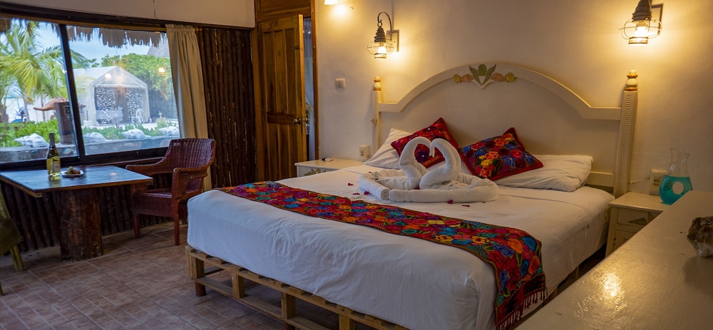 Casa Maya Holbox Beachfront Hotel 16/38