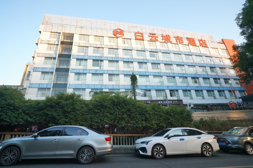 Baiyun City Hotel 36/42