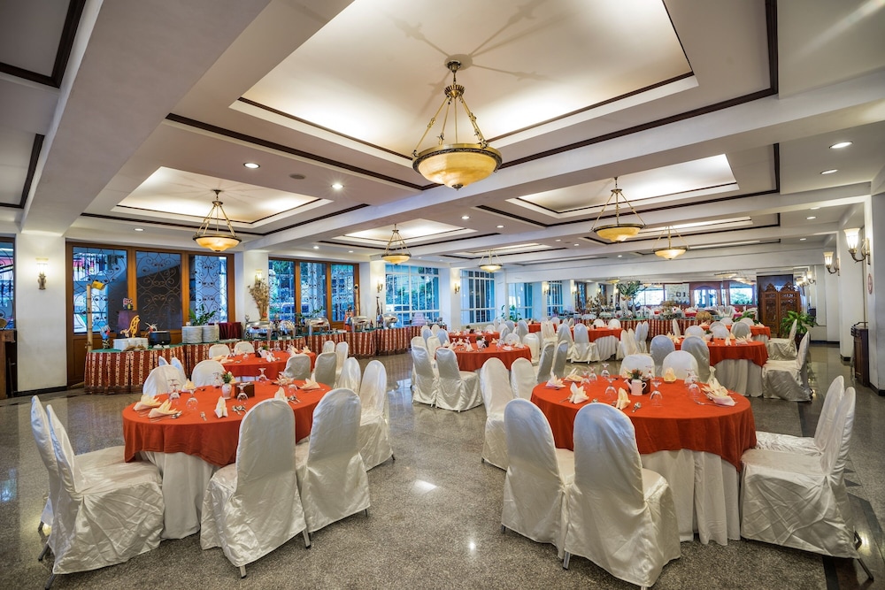 Royal Tretes View Hotel Convention 36/58