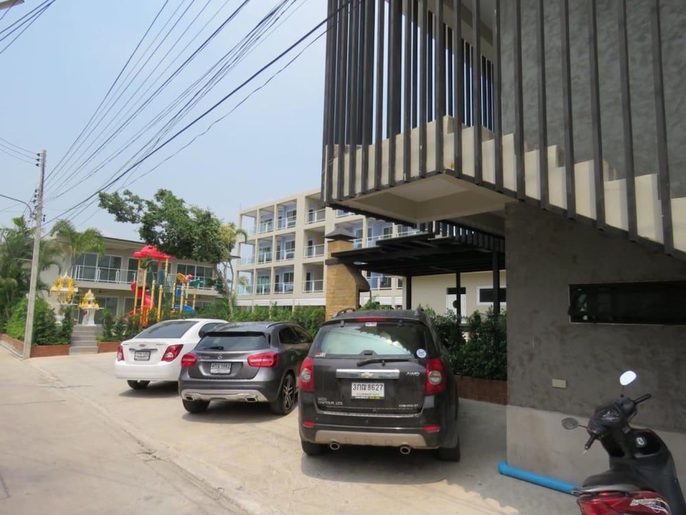 Surf and Sand Resort 45/57