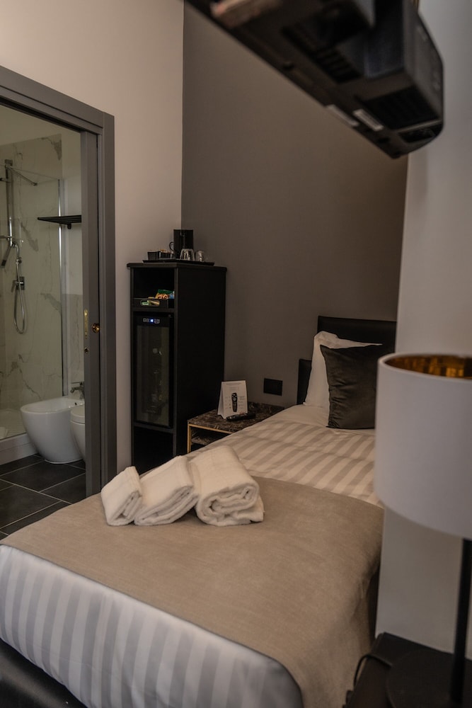 Standard, Twin Beds, Relais Manzoni 6/8