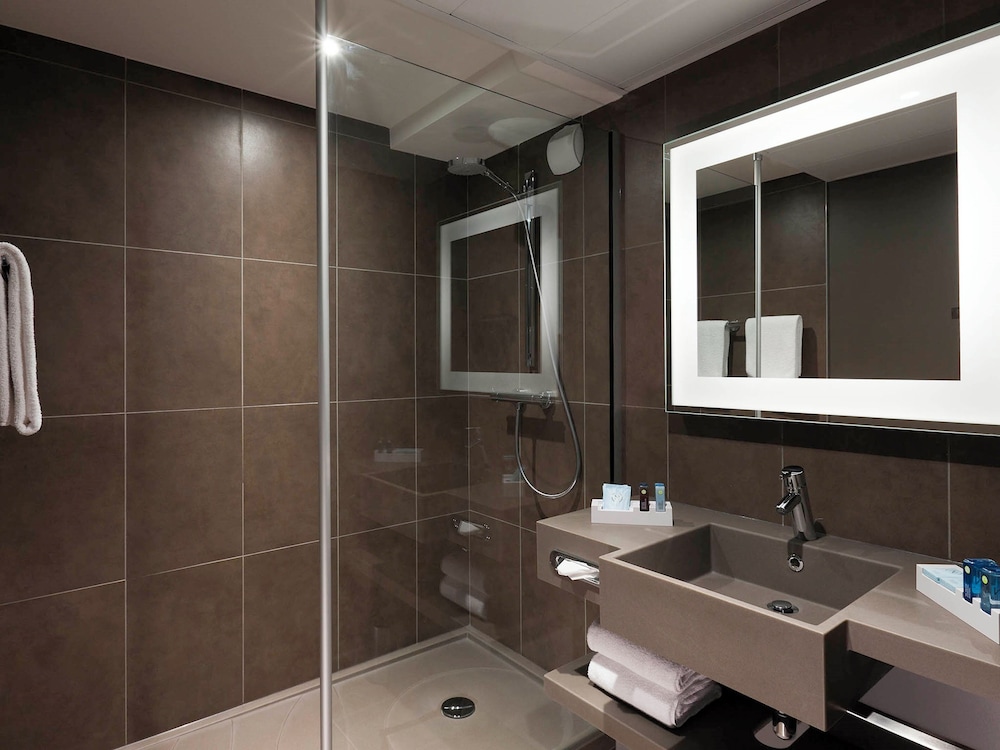 غرفة قياسية مفردة، Novotel Hannover 13/13