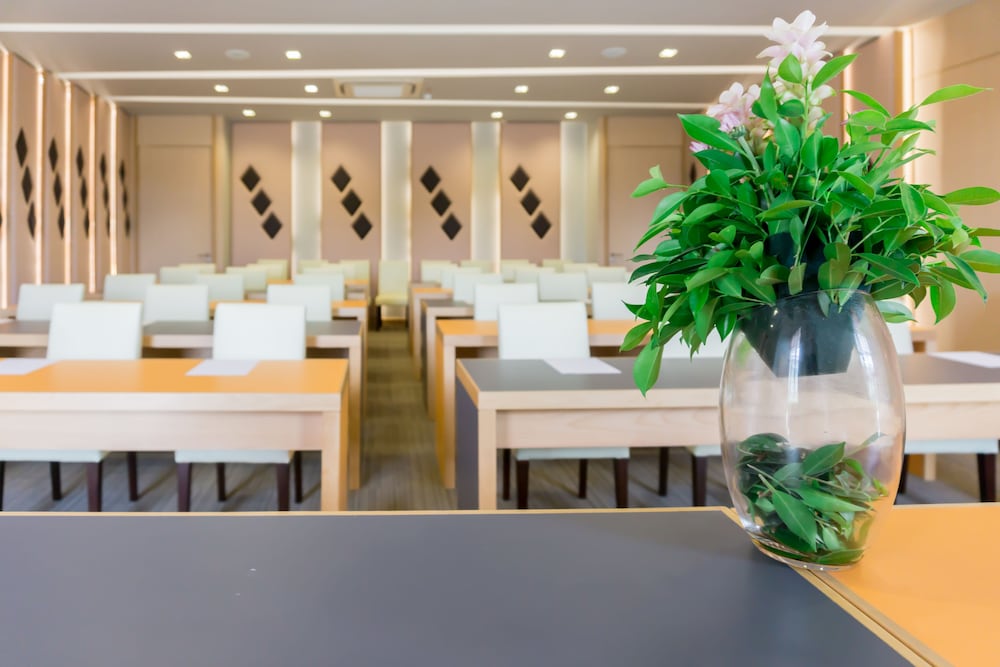 Sorin Boutique Hotel 50/66