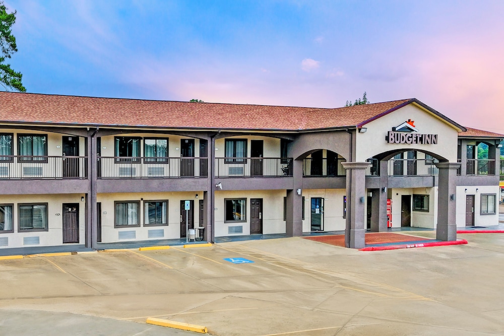 Budget inn by Oyo San Augustine 6/70