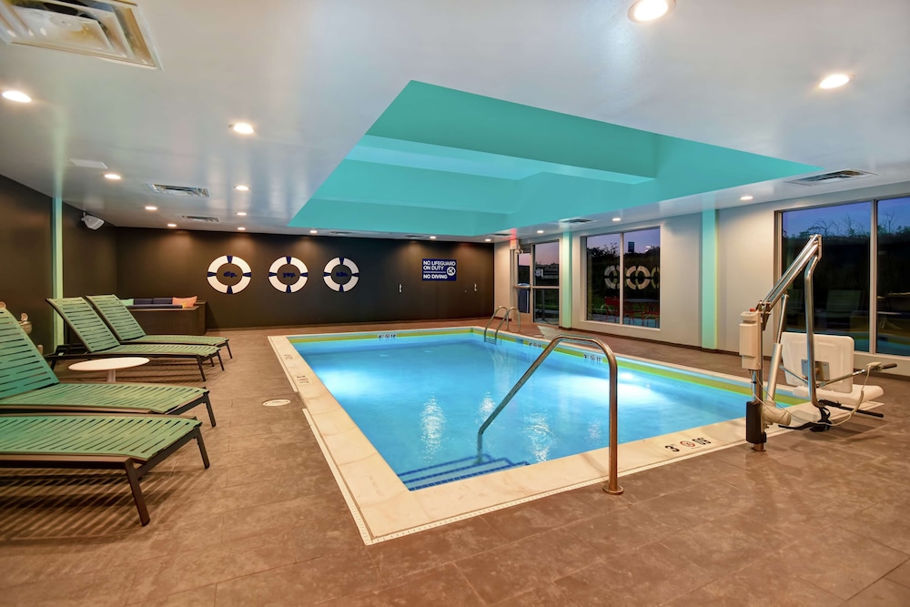 Tru By Hilton Wytheville 34/61