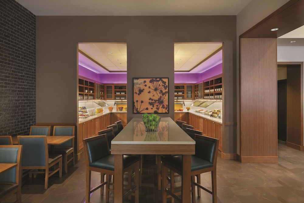 Hyatt Place Baltimore Inner Harbor 37/46