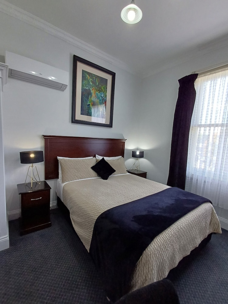 Art Hotel on York 24/65