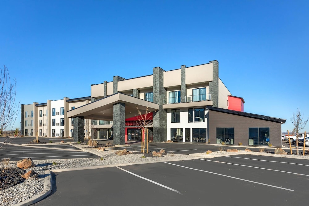 The Valor, Ascend Hotel Collection 48/55