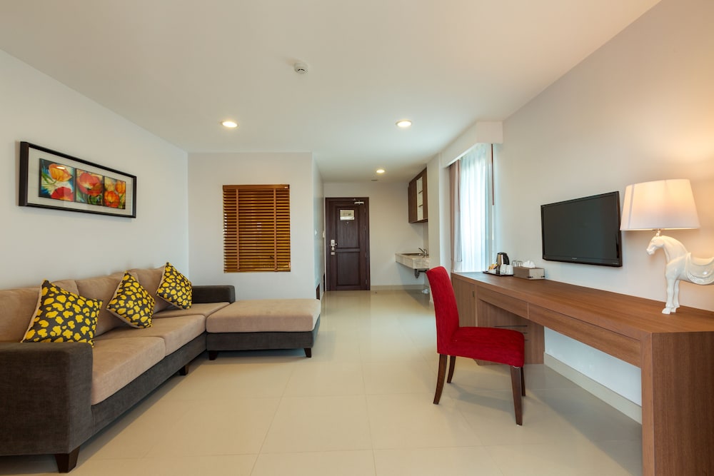 Riche Hua Hin 32/50