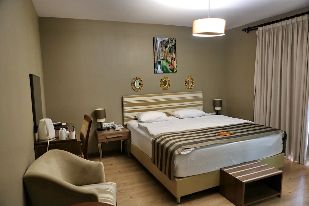 Adana City Hotel 12/59