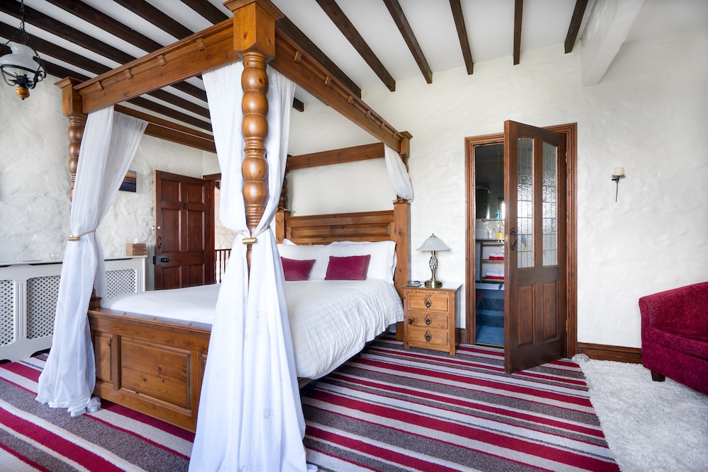 The Cedars B&B 6/56