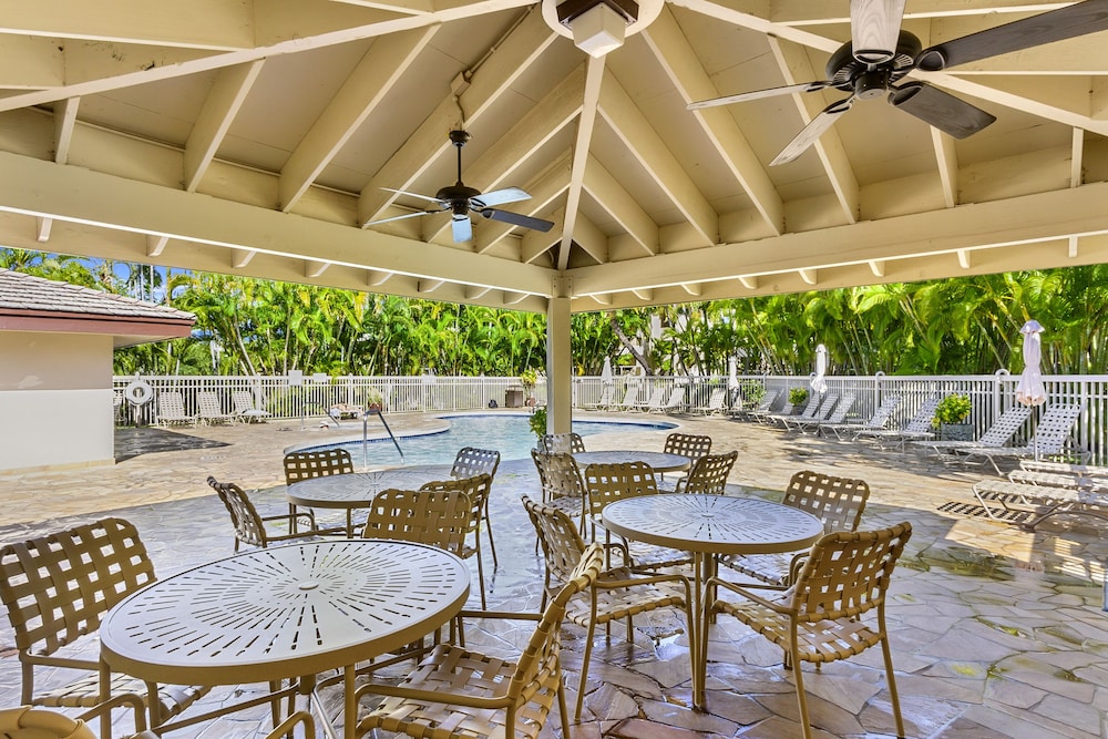 Maui Banyan Vacation Club 50/62
