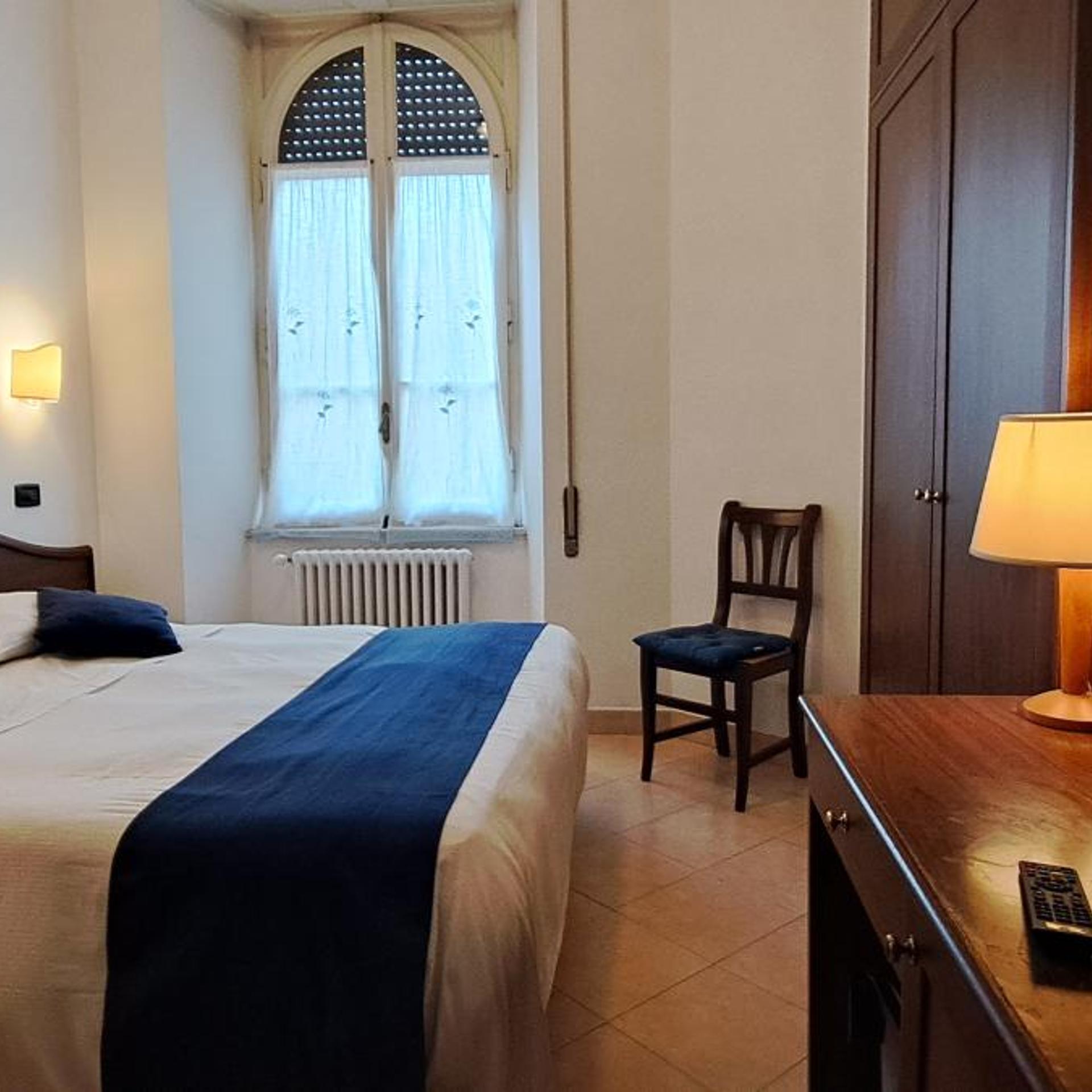 Hotel Bonazzi 28/40