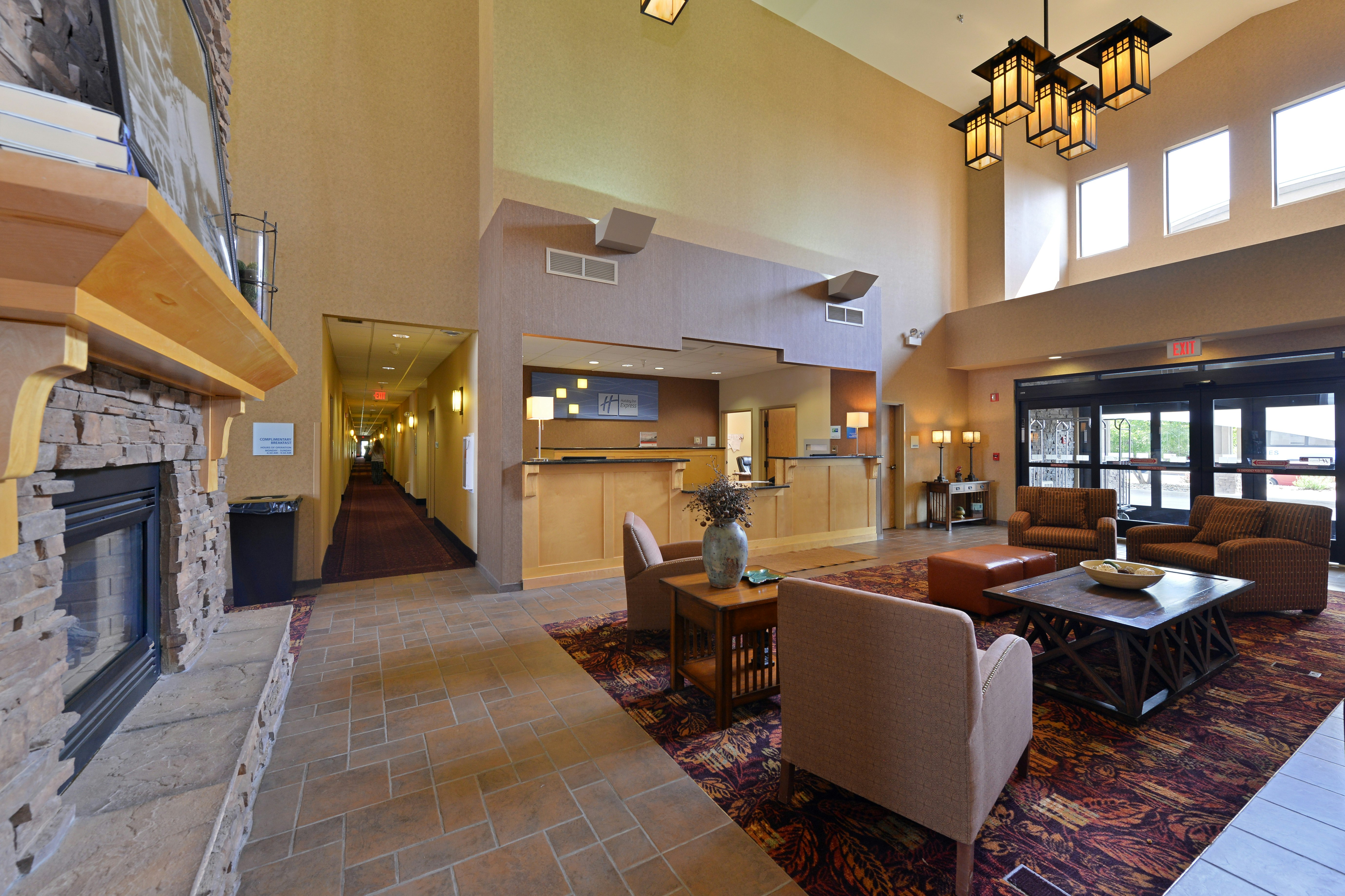 Holiday Inn Express Hotel And Suites Gillette 50/76