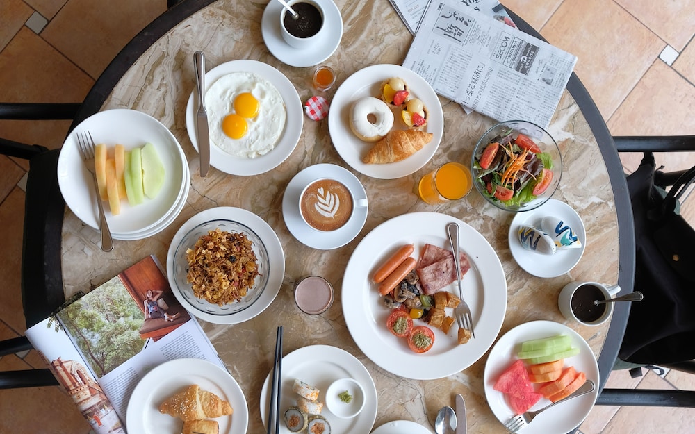 Shangri La Hotel Surabaya Kt 48/65