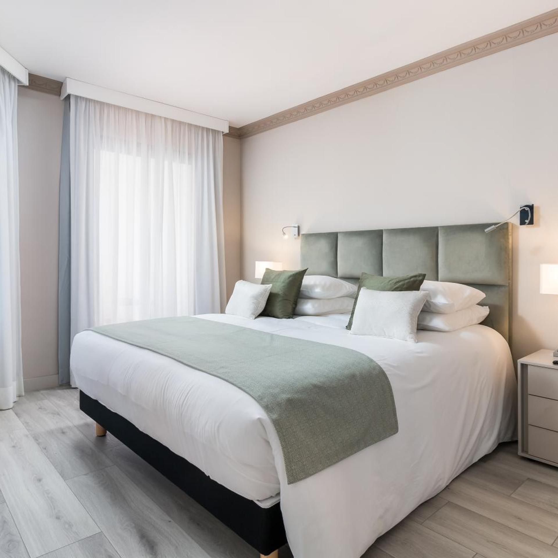 Deluxe, Double Bed, Sea View, Balcony