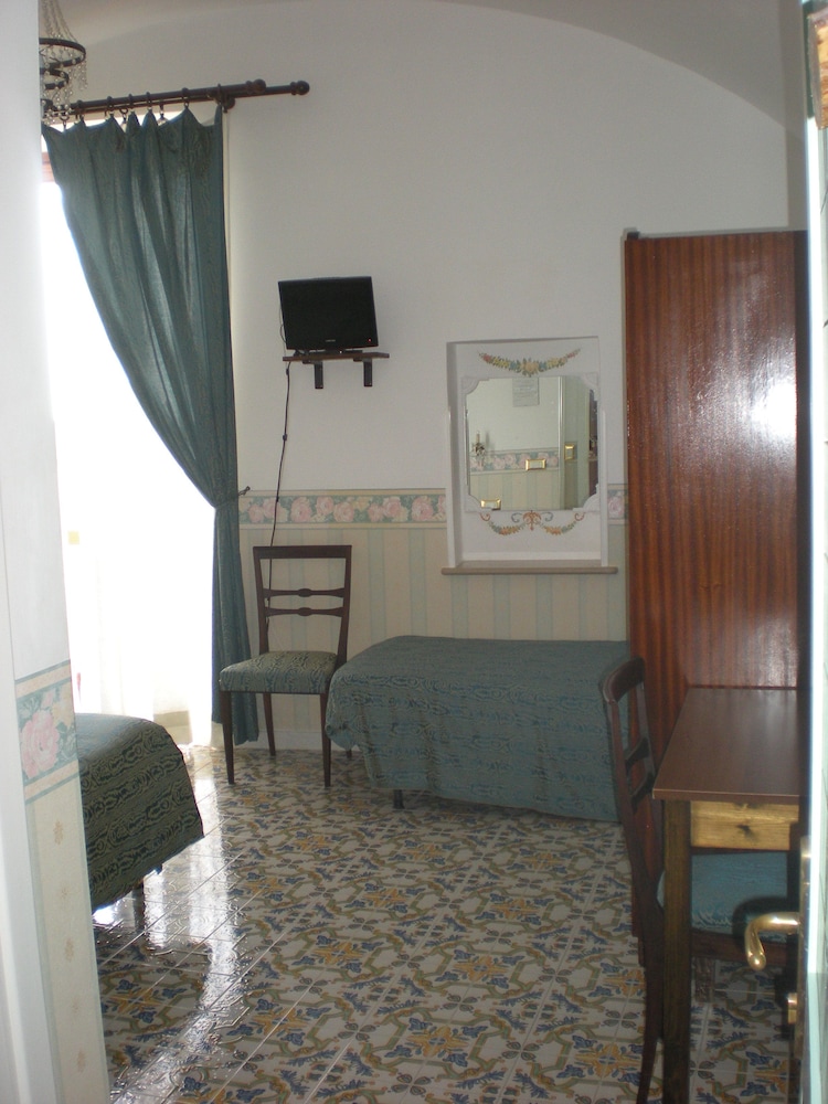 L Argine Fiorito 30/38