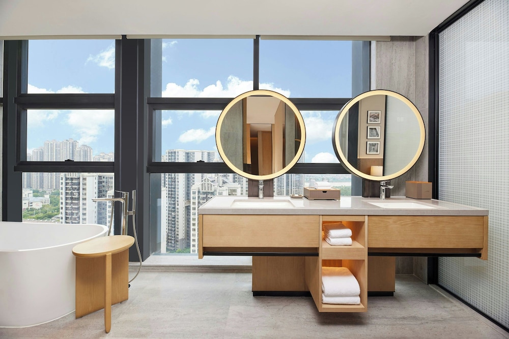Courtyard by Marriott Nanning Wuxiang 50/50